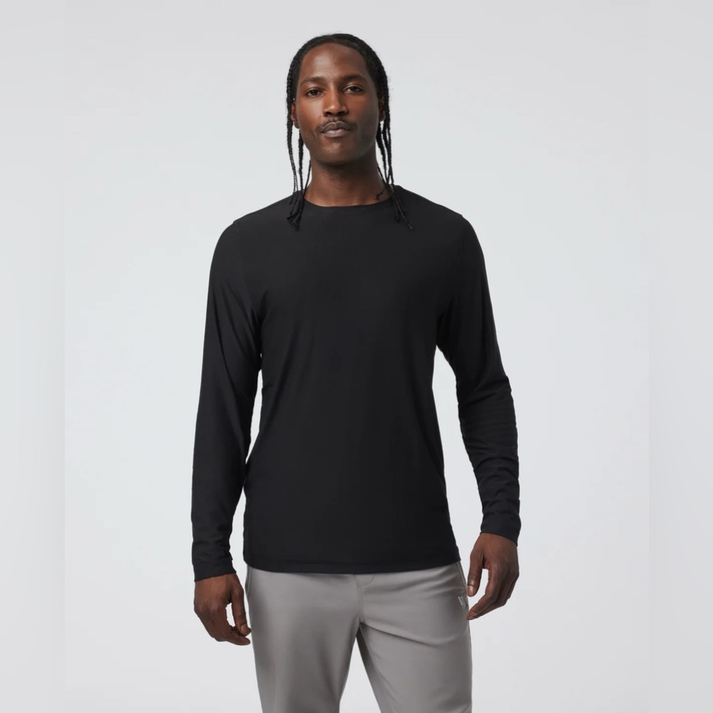 Vuori Men’s “Strato Tech” Long Sleeve (M) *BESTSELLER*
